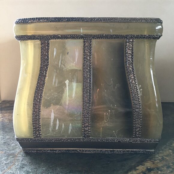 Vintage Resin Tissue Box Cover - Picture 6 of 11
